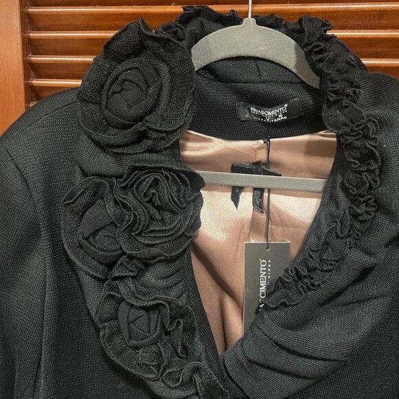 Rinascimento Italian Coat - Picture 2 of 6